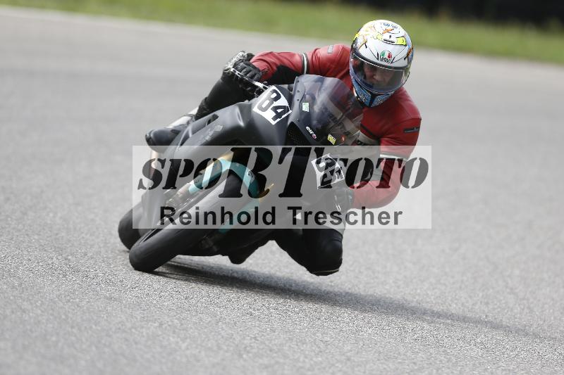 /37 28.07.2025 Dunlop Ride und Test Day ADR/Trackday Erfahren gelb Trackday schnell  rot/85